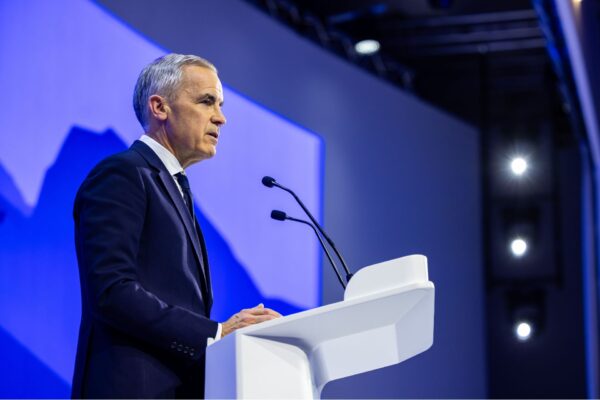 Special Address by Mark Carney, Prime Minister of Canada session with Mark Carney, Prime Minister of Canada; at the World Economic Forum Annual Meeting 2026 in Davos-Klosters, Switzerland, on 20/1/2026 from 16:30 to 17:00 in the Congress Centre – Congress Hall (Zone C), Plenary. (special address/canada). ©2026 World Economic Forum / Ciaran McCrickard. (CC BY-NC-SA 4.0, https://flickr.com/photos/worldeconomicforum/55051852431/in/photostream/)